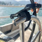 Support téléphone Twist & Scoot fixé sur un guidon de bateau